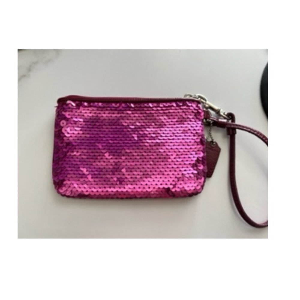 Coach Sequin Wrislet